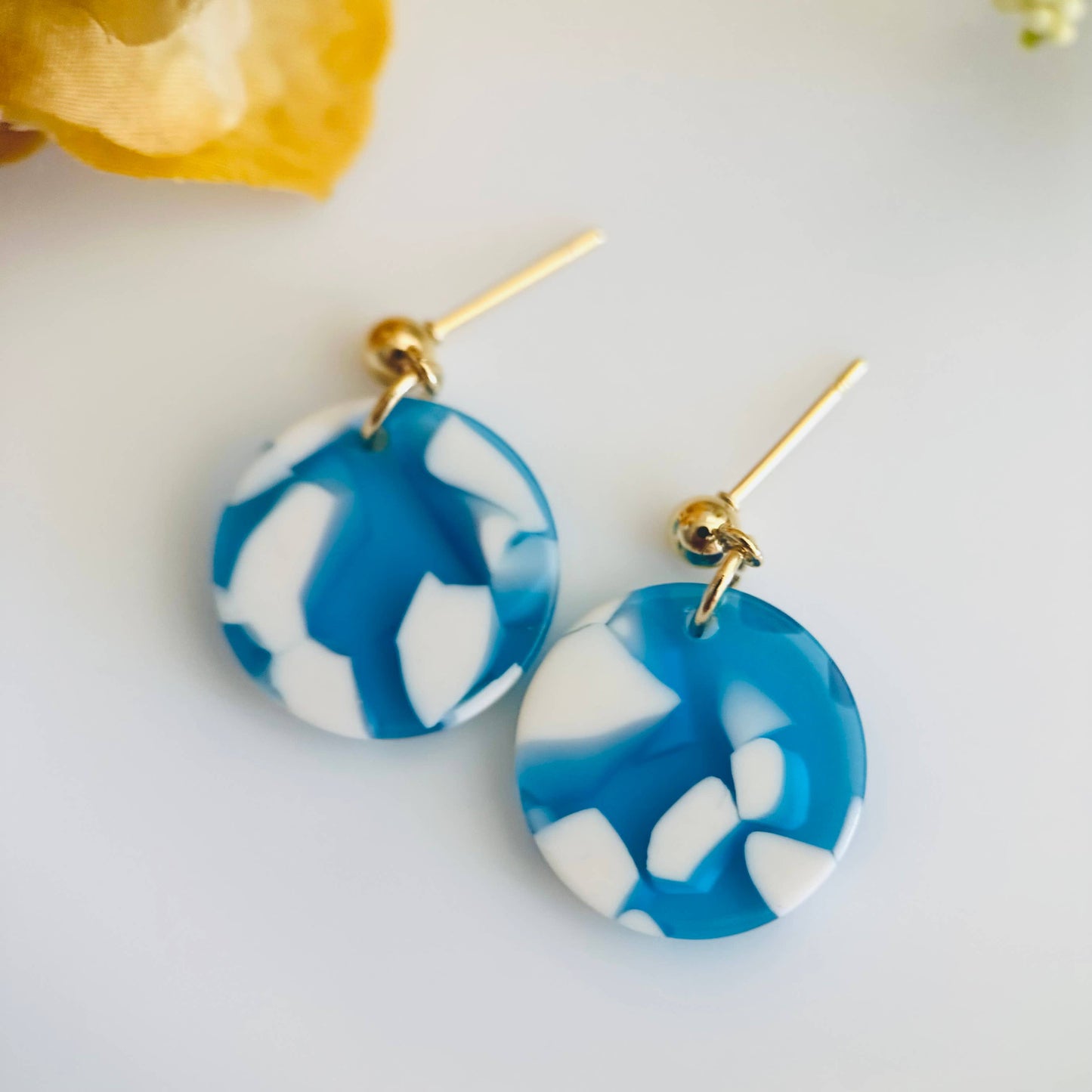 Blue round acetate resin earrings