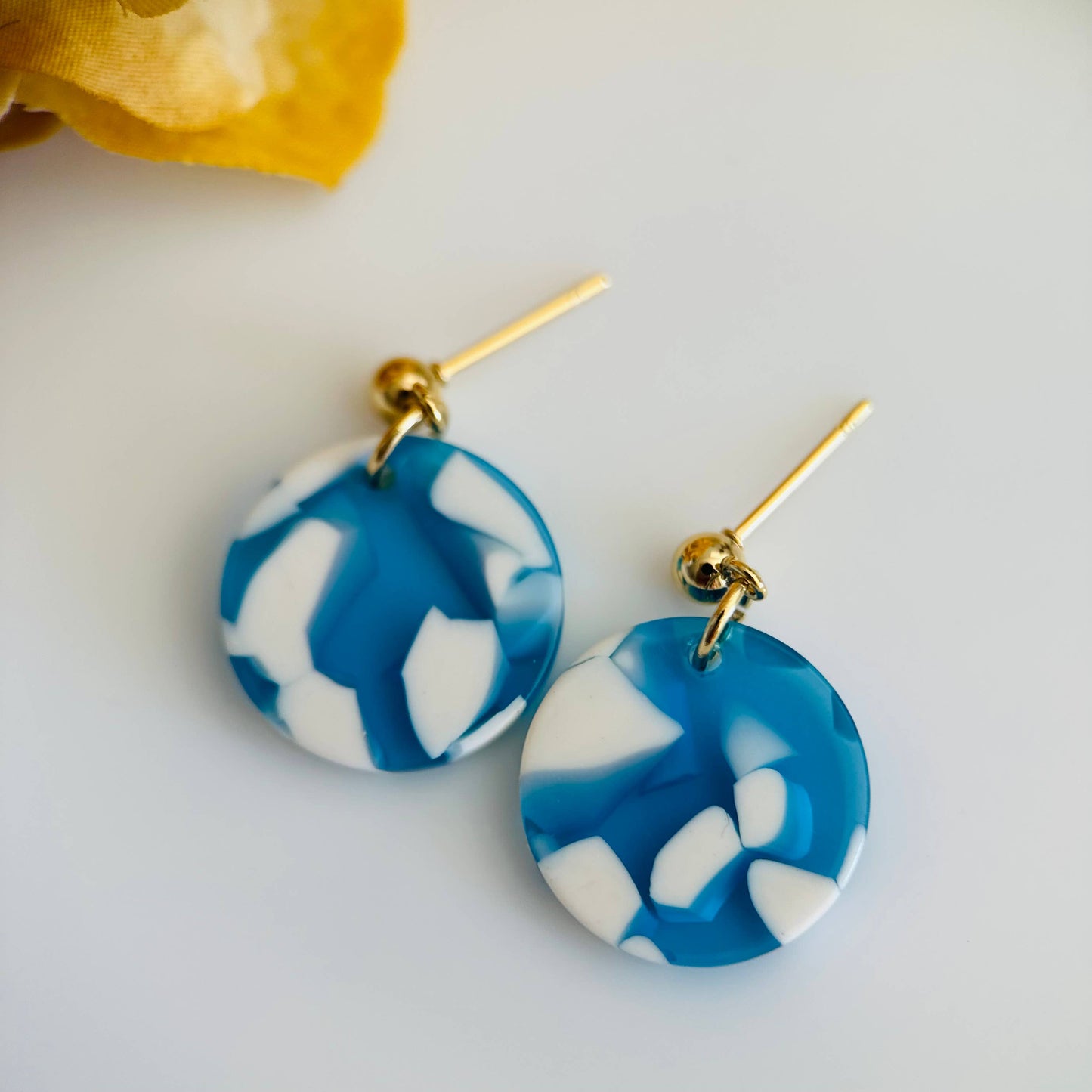 Blue round acetate resin earrings