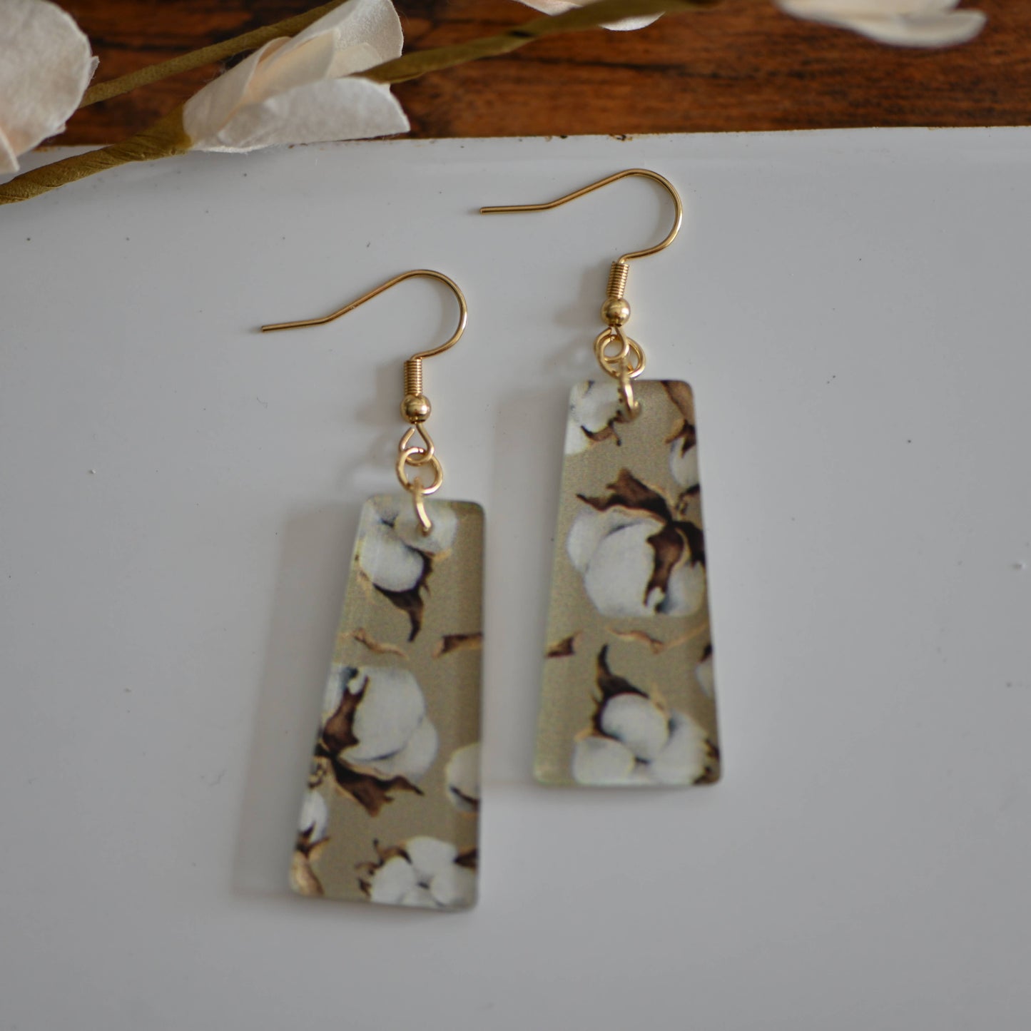 Acrylic cotton flowers earrings, surgical steel hooks