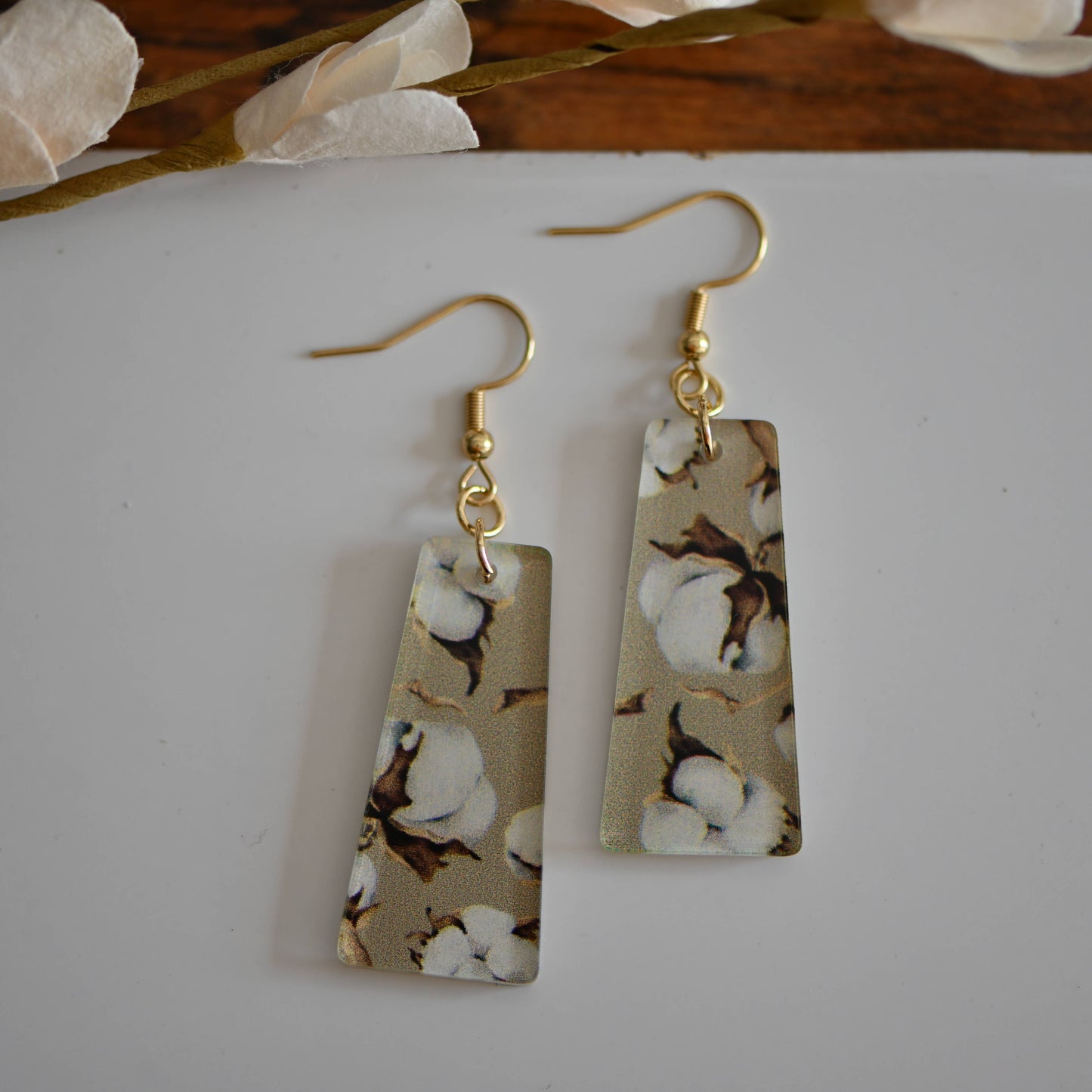 Acrylic cotton flowers earrings, surgical steel hooks