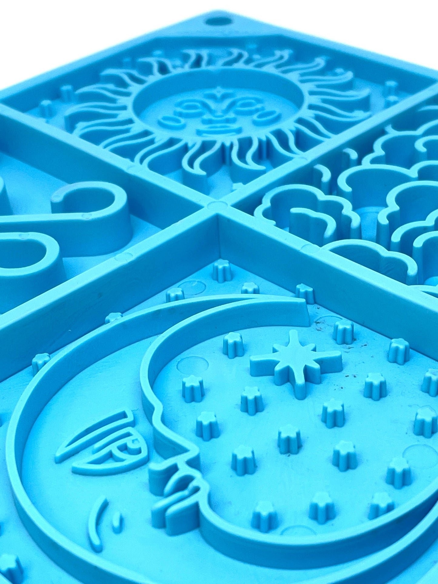 Sky Design eMat Enrichment Lick Mat - The Localist
