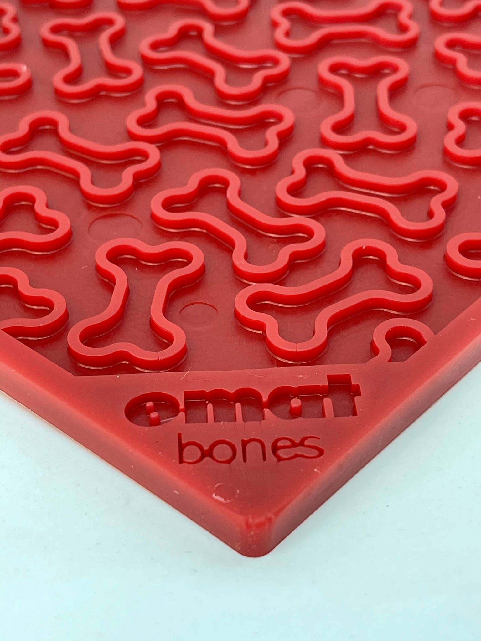 Bones Design Emat Enrichment Licking Mat - The Localist