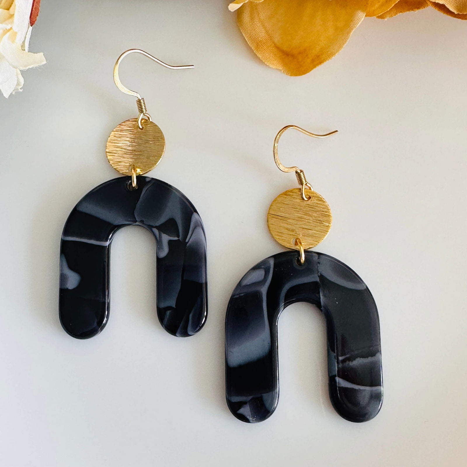 Arch Acetate resin earring, black patterned - The Localist