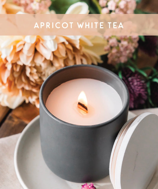 10oz Apricot White Tea Candle