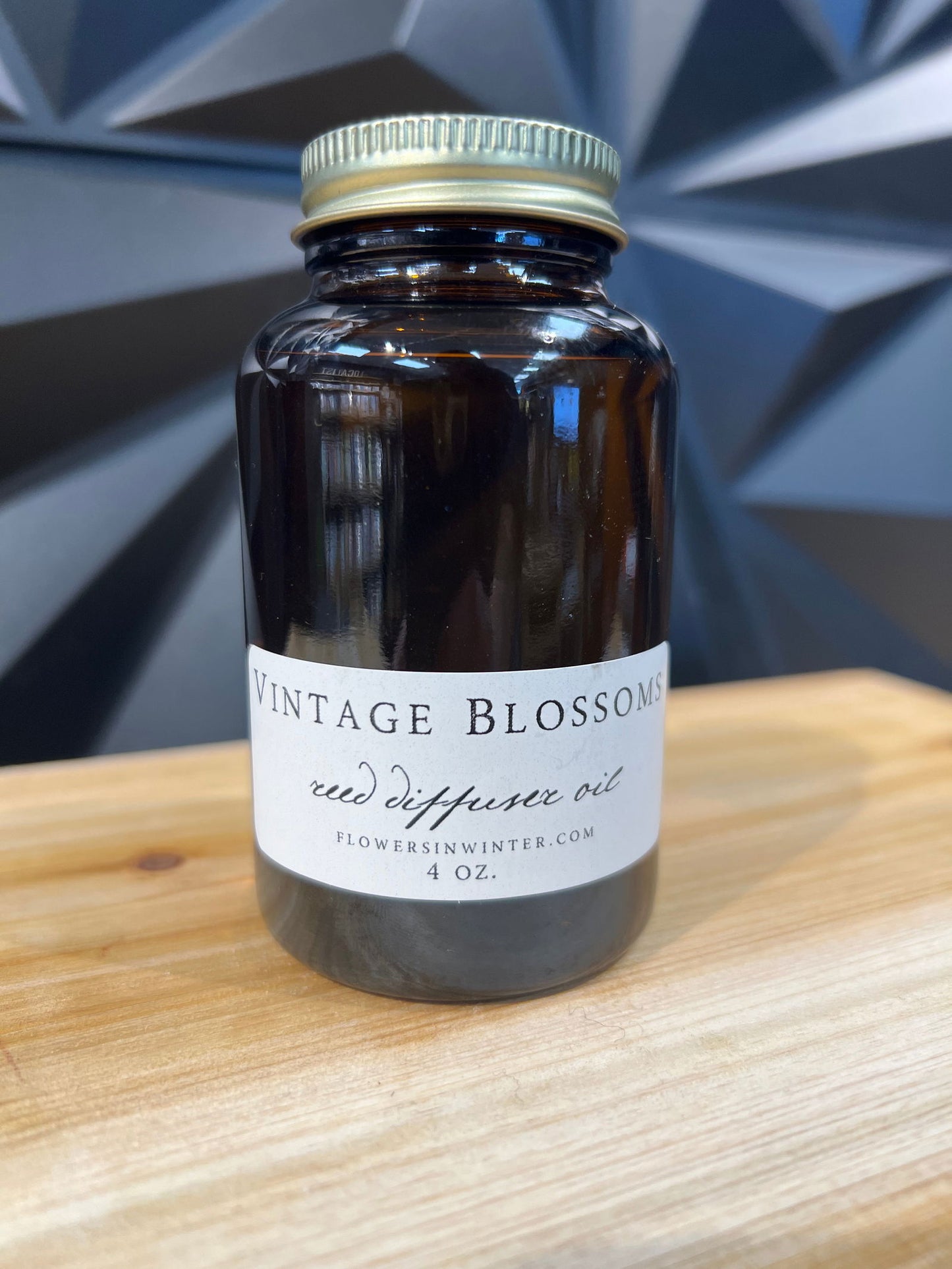 Vintage Blossoms Reed Diffuser Oil - 4 oz - The Localist