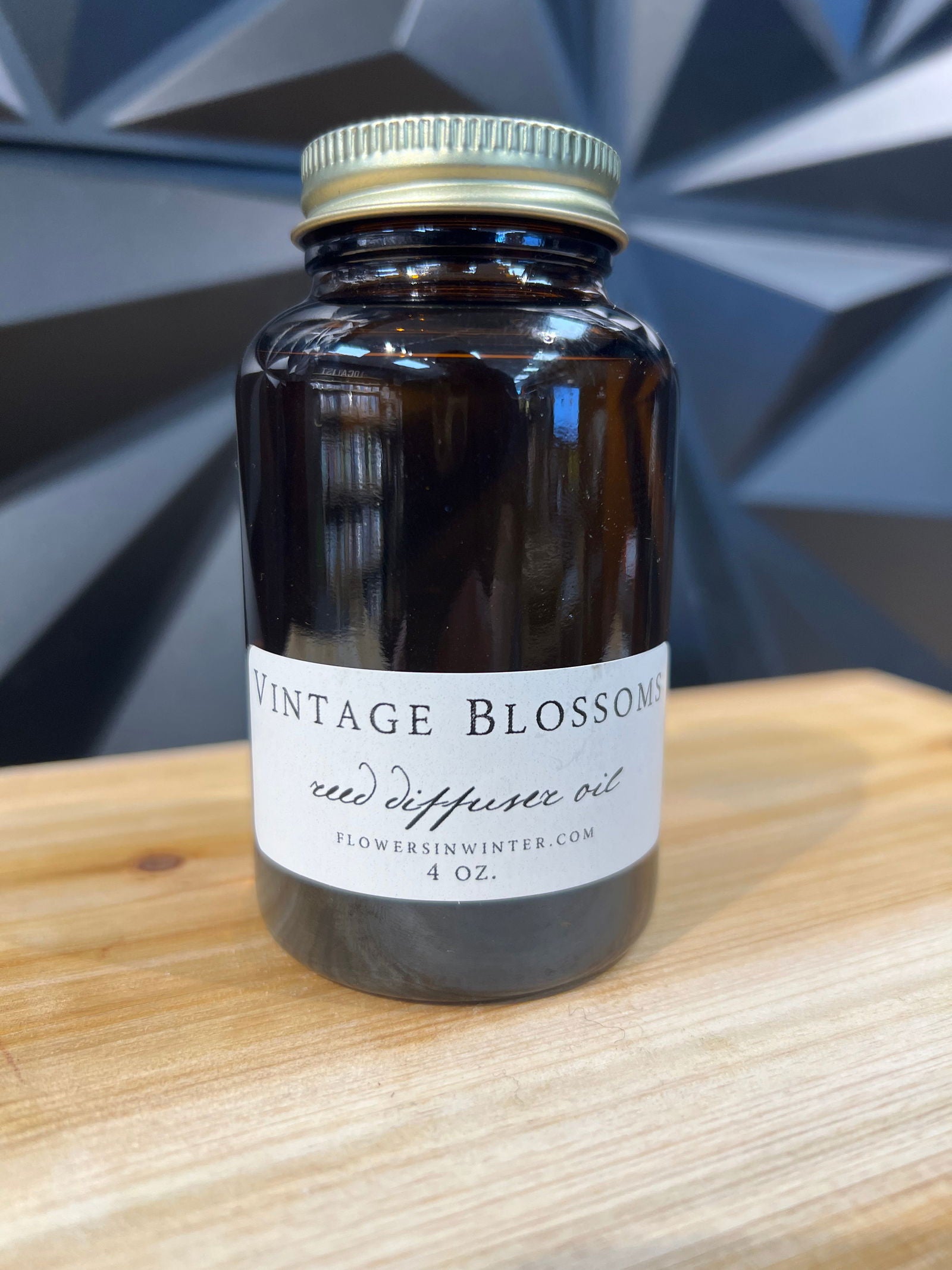 Vintage Blossoms Reed Diffuser Oil - 4 oz - The Localist