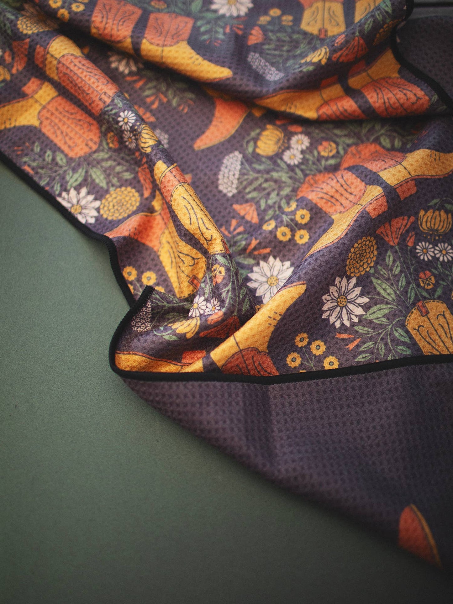 Kitchen Tea Towel Quick Dry-Western Bloom Boots & Flowers