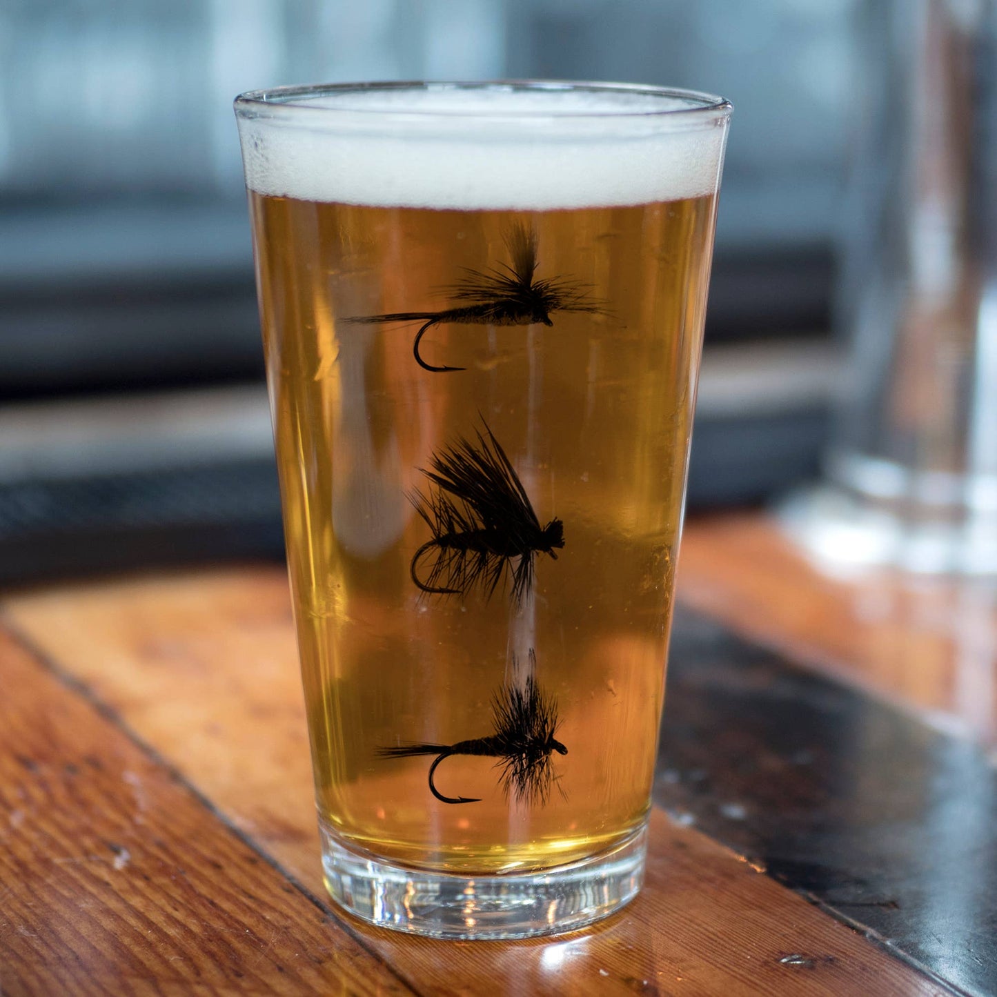 Set of 2 Fly Fishing Flies Pint Glasses