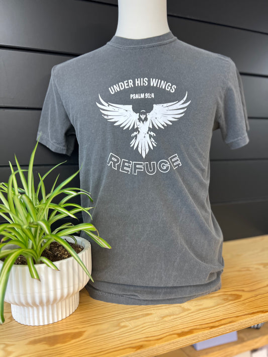 mannequin wearing grey tshirt that has an eagle with spread wings and the words that say UNDER HIS WINGS Psalm 91:4 REFUGE